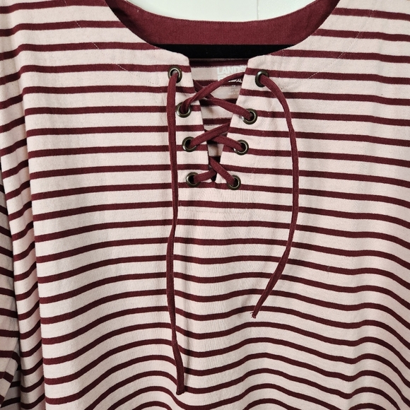 Lands End Women's Long Sleeve Heavyweight Jersey Lace Front Top Red Pink size 1X - Picture 4 of 9